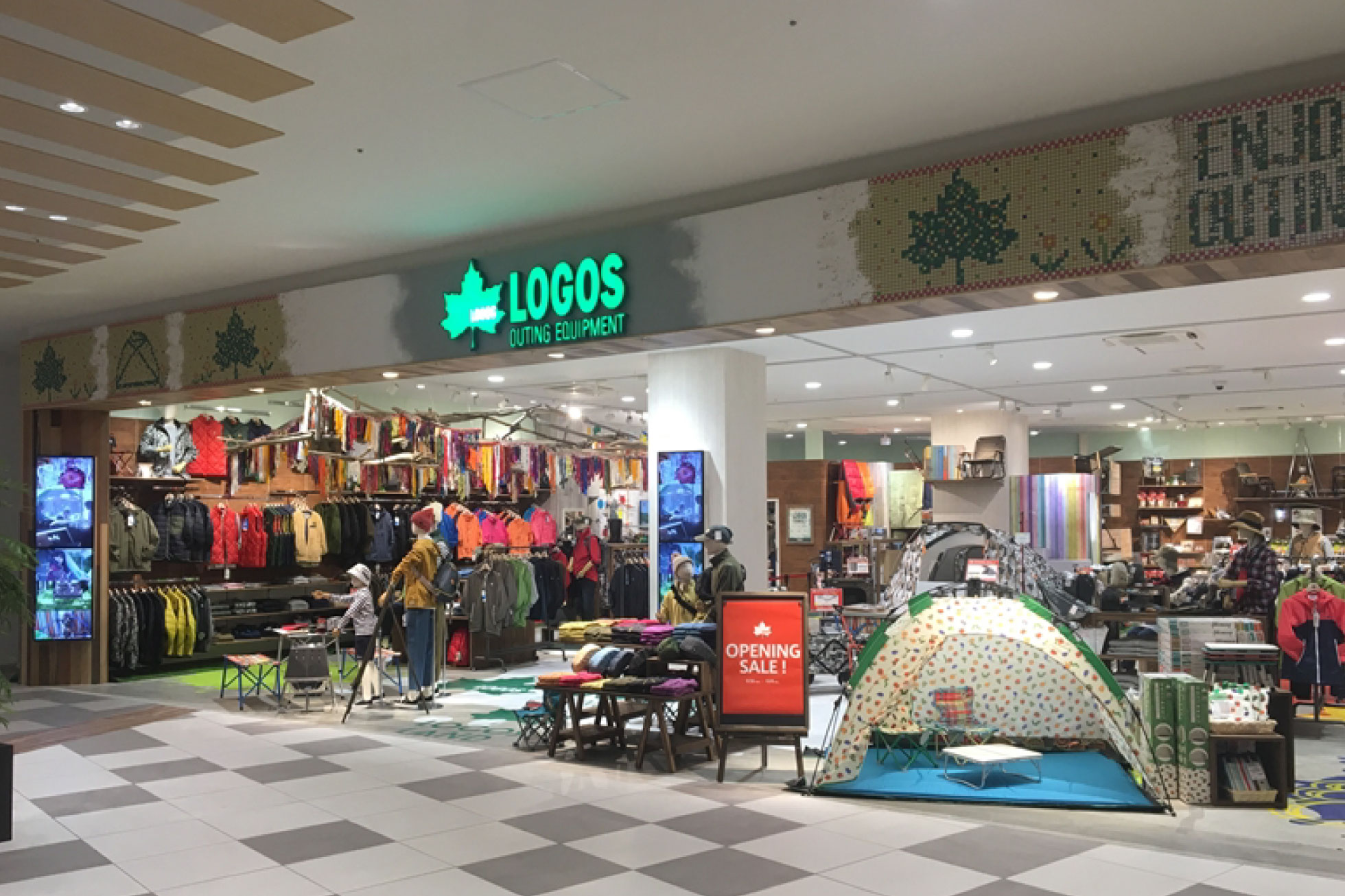 LOGOS SHOP ららぽーと名古屋みなとアクルス店